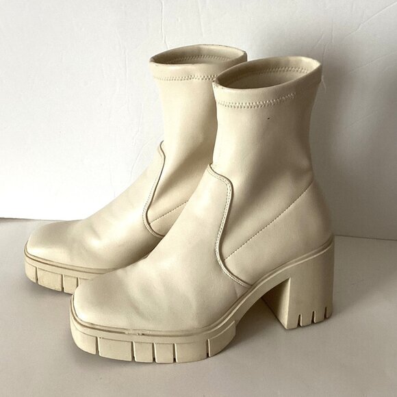 Stradivarius Women's Chunky Platform Ankle Boots Cream Ivory Booties Size 37 Y2K - Picture 1 of 12